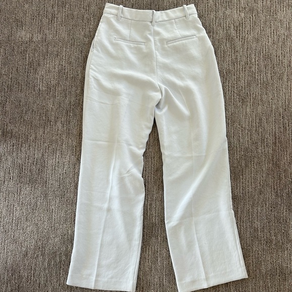 NWOT Aritzia Effortless Pants - Picture 4 of 4